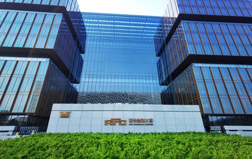 亚洲金融大厦外立面